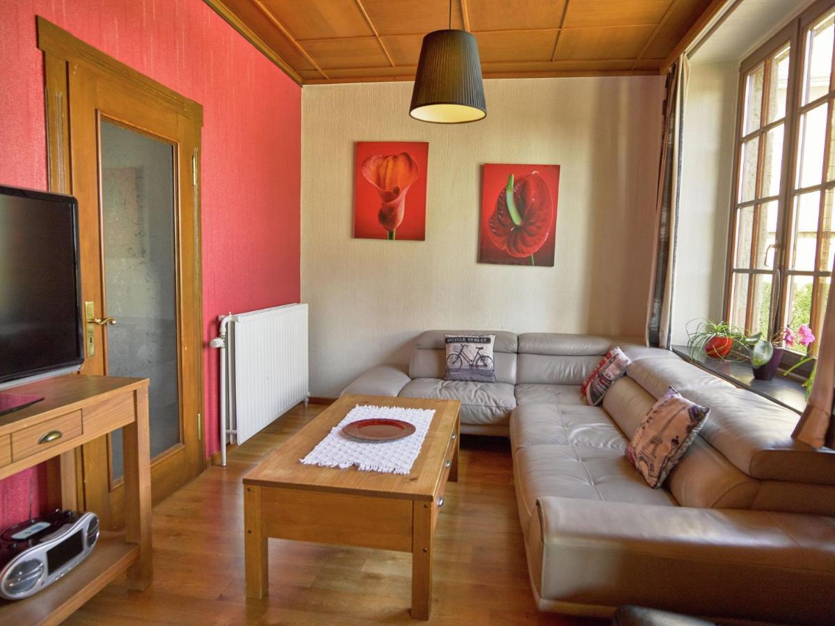 Villa Spacious In Sourbrodt With Sauna *