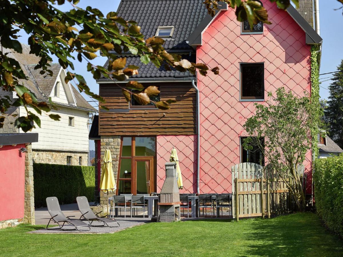 Villa Spacious In Sourbrodt With Sauna
