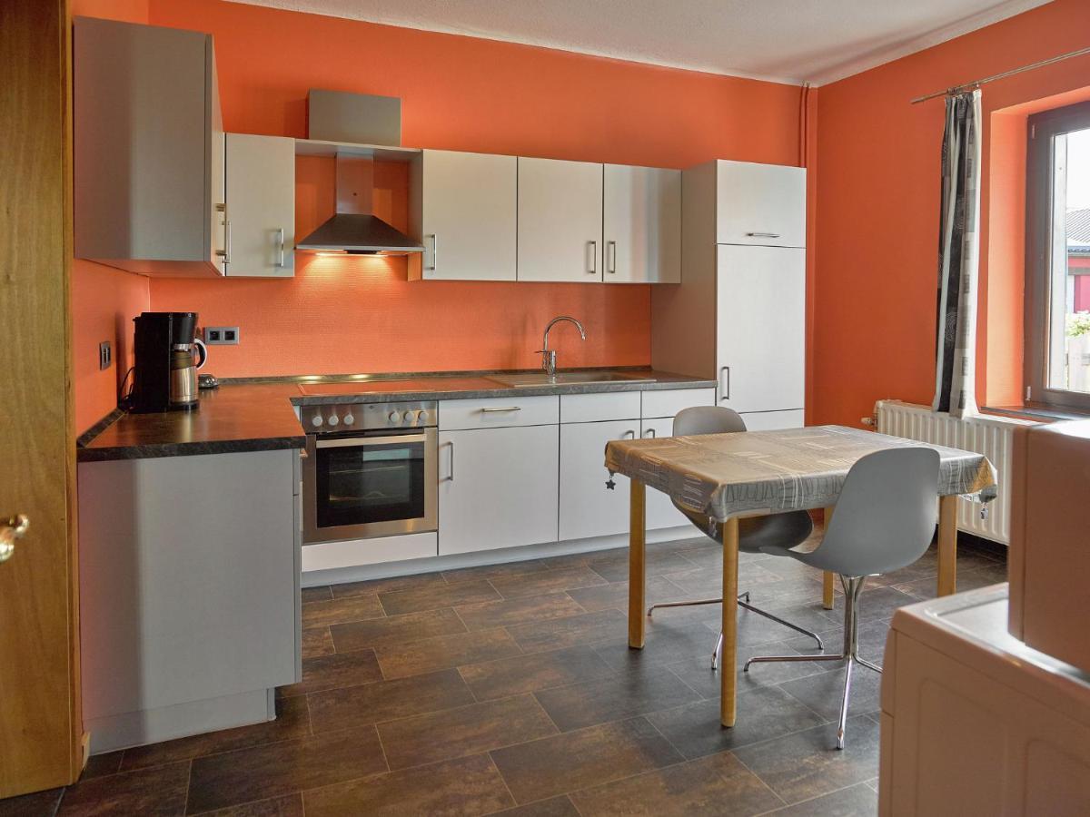 Spacious In Sourbrodt With Sauna Waimes