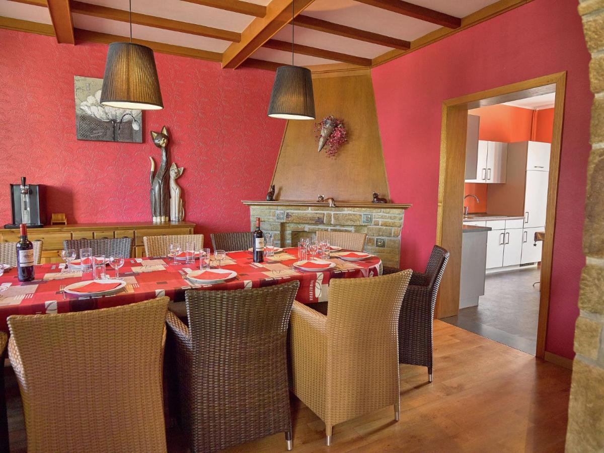 Villa Spacious In Sourbrodt With Sauna