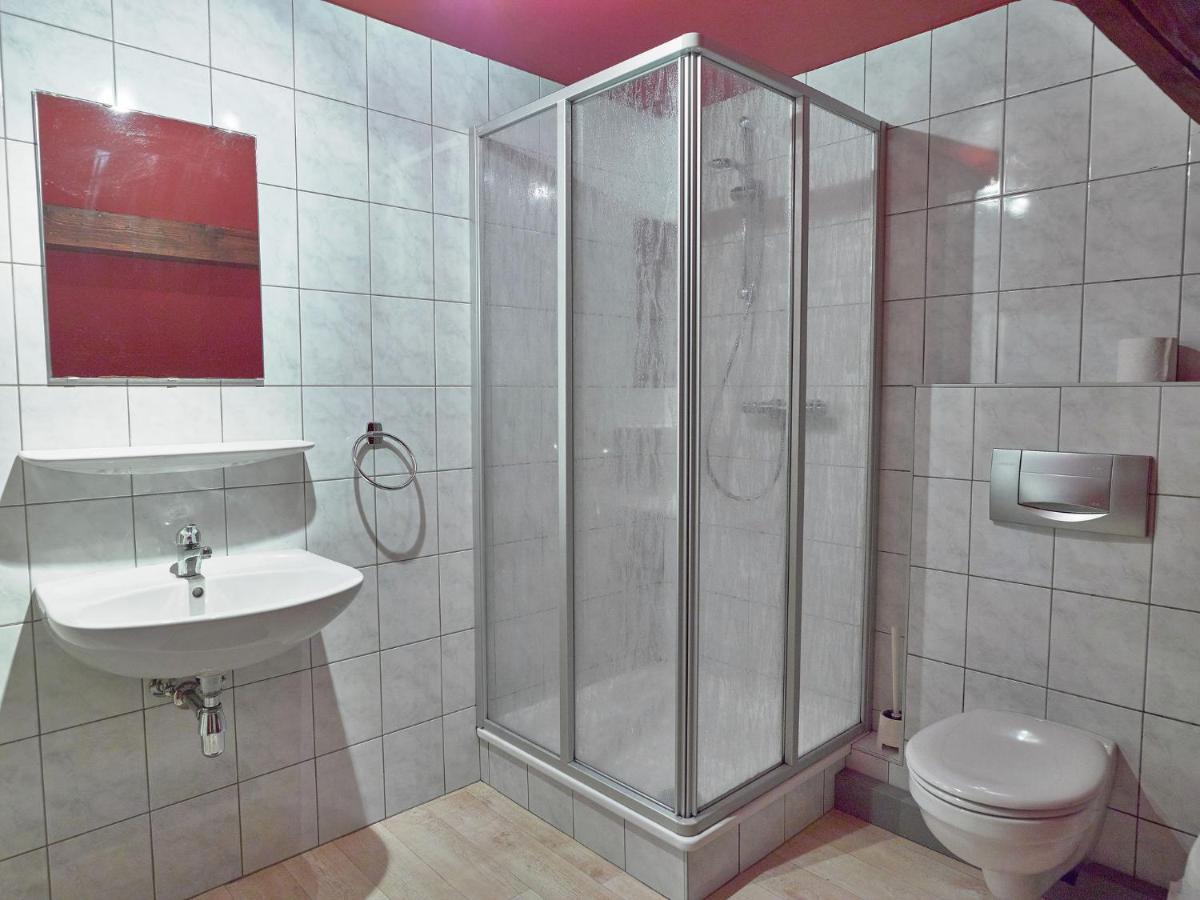 Spacious In Sourbrodt With Sauna Villa