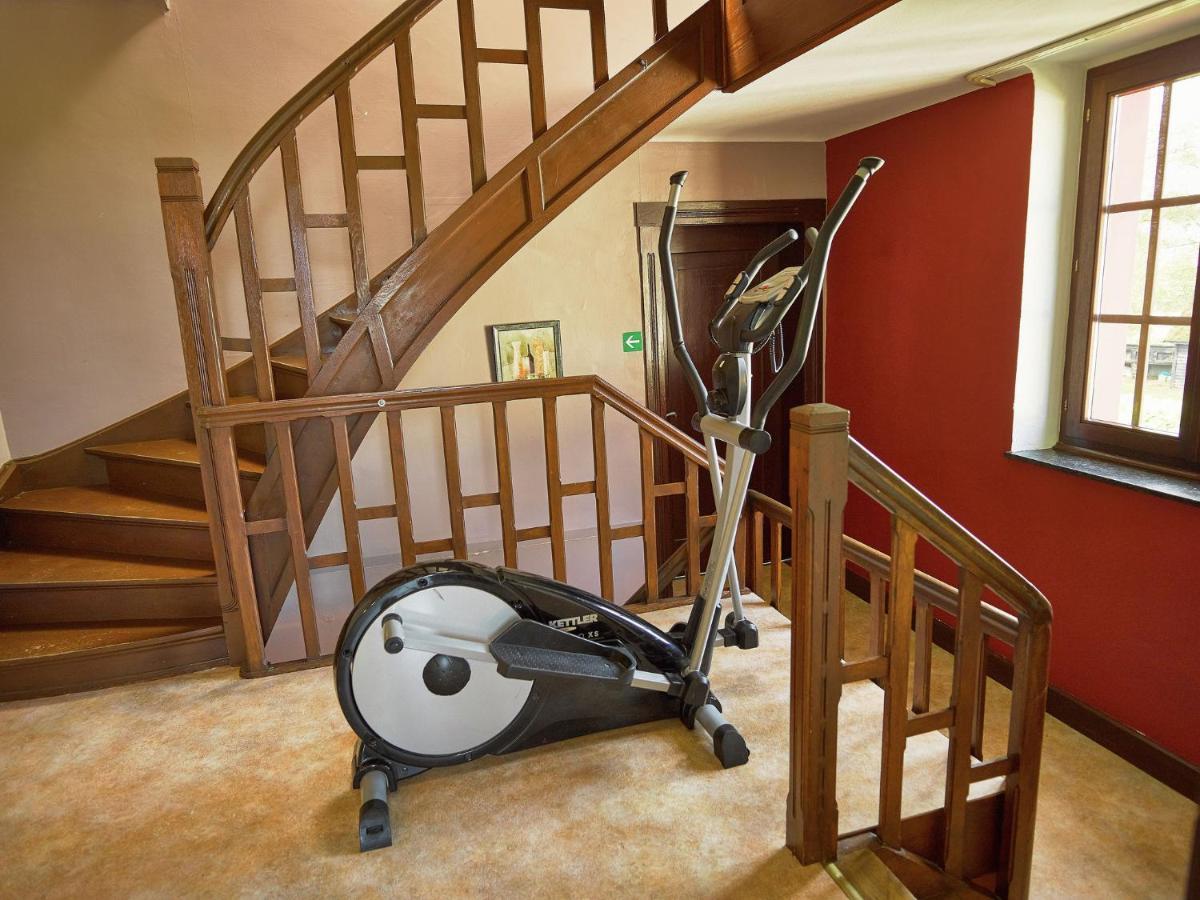Spacious In Sourbrodt With Sauna *
