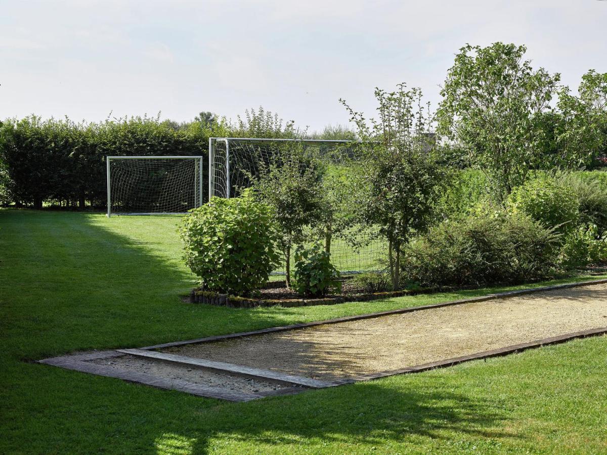 Spacious In Sourbrodt With Sauna Villa *