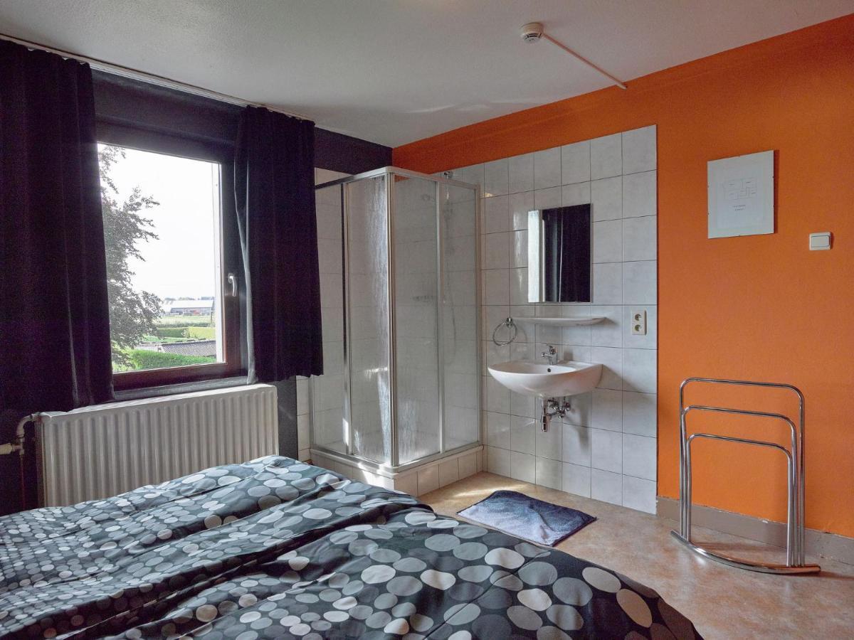 Spacious In Sourbrodt With Sauna Villa *