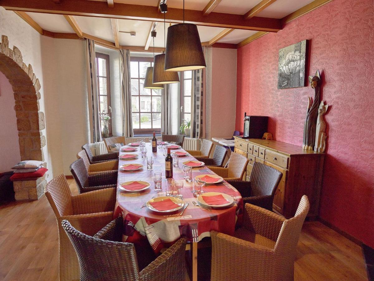 Spacious In Sourbrodt With Sauna Villa *